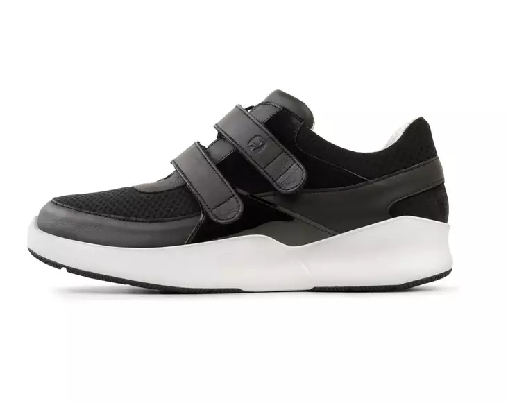 Klaveness Medical 1047 Sporty shoes, black / white, size 2 - Support shoes - ME1047-2-221224205 - 1