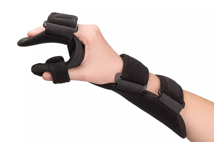 Qmed Splint for palm and forearm käsilasta - Jäykkärunkoiset rannetuet ja lepolastat - Q42006-LLP - 1